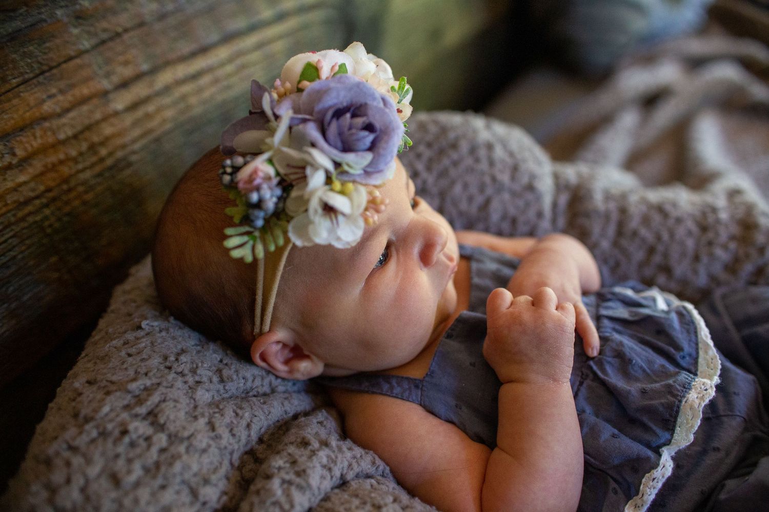 Gunnii Sack Photography, newborn photos, flower headband, Amador county photographer, Calaveras county photographer