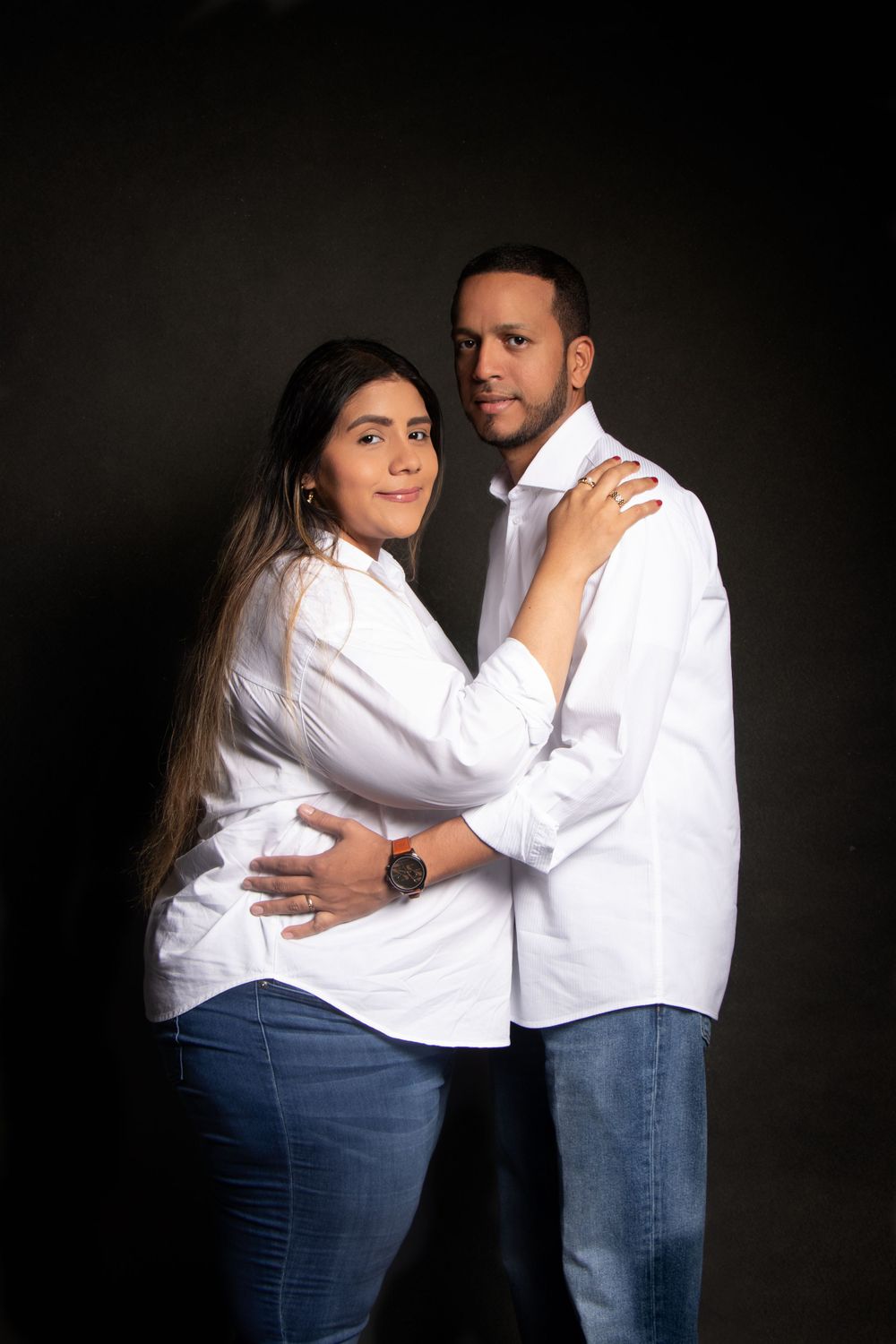 Fotografía creativa en Panamá por A&A Media: retratos, maternidad, marcas personales y sesiones temáticas.