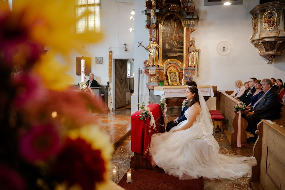 Hochzeitsfotograf Berlin Schöneberg Emotionale Momente der Zeremonie
Hochzeitsfotografie Berlin Kreuzberg  Authentische Paarfotograf Kirche