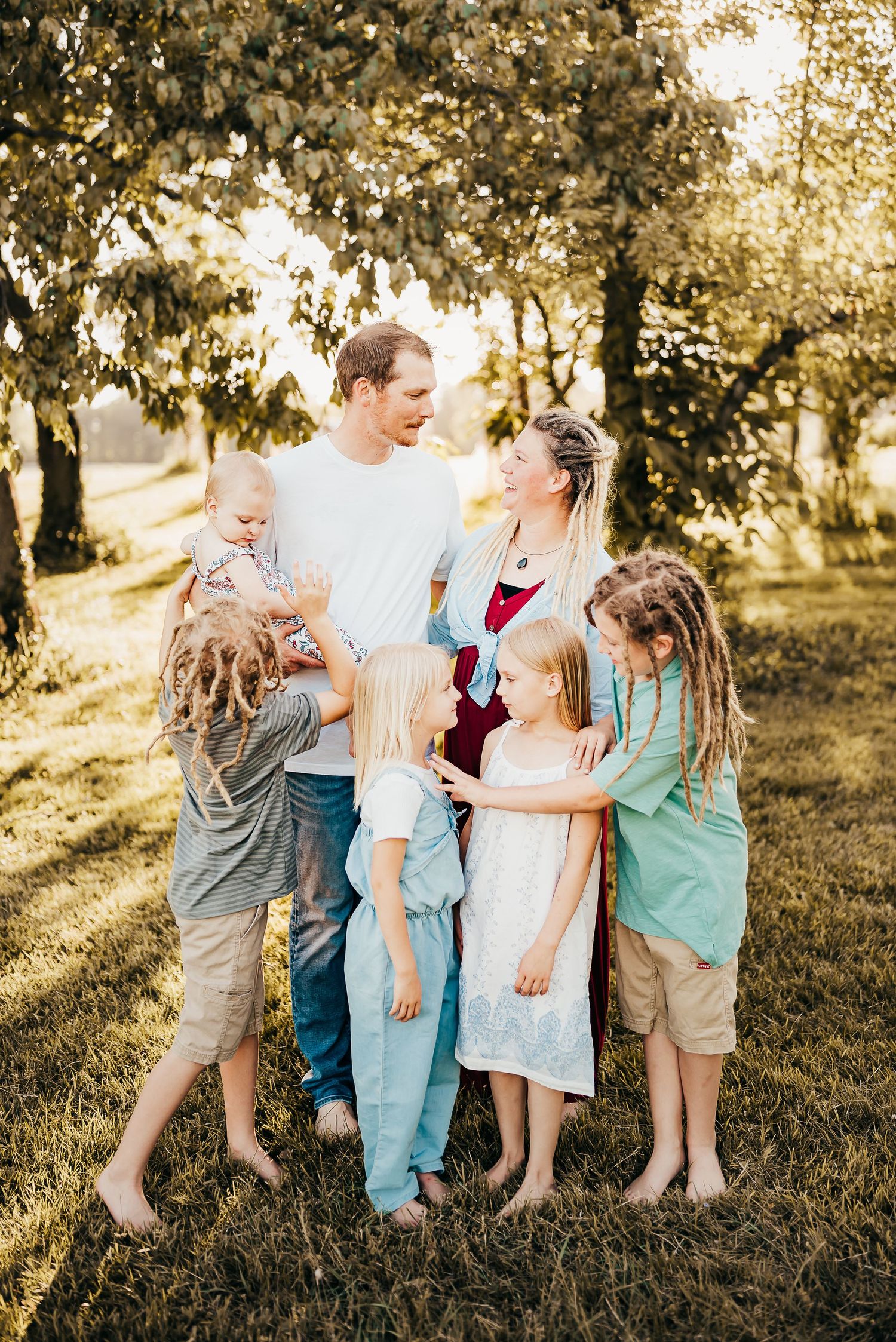 family photos at parks farm in cincinnati