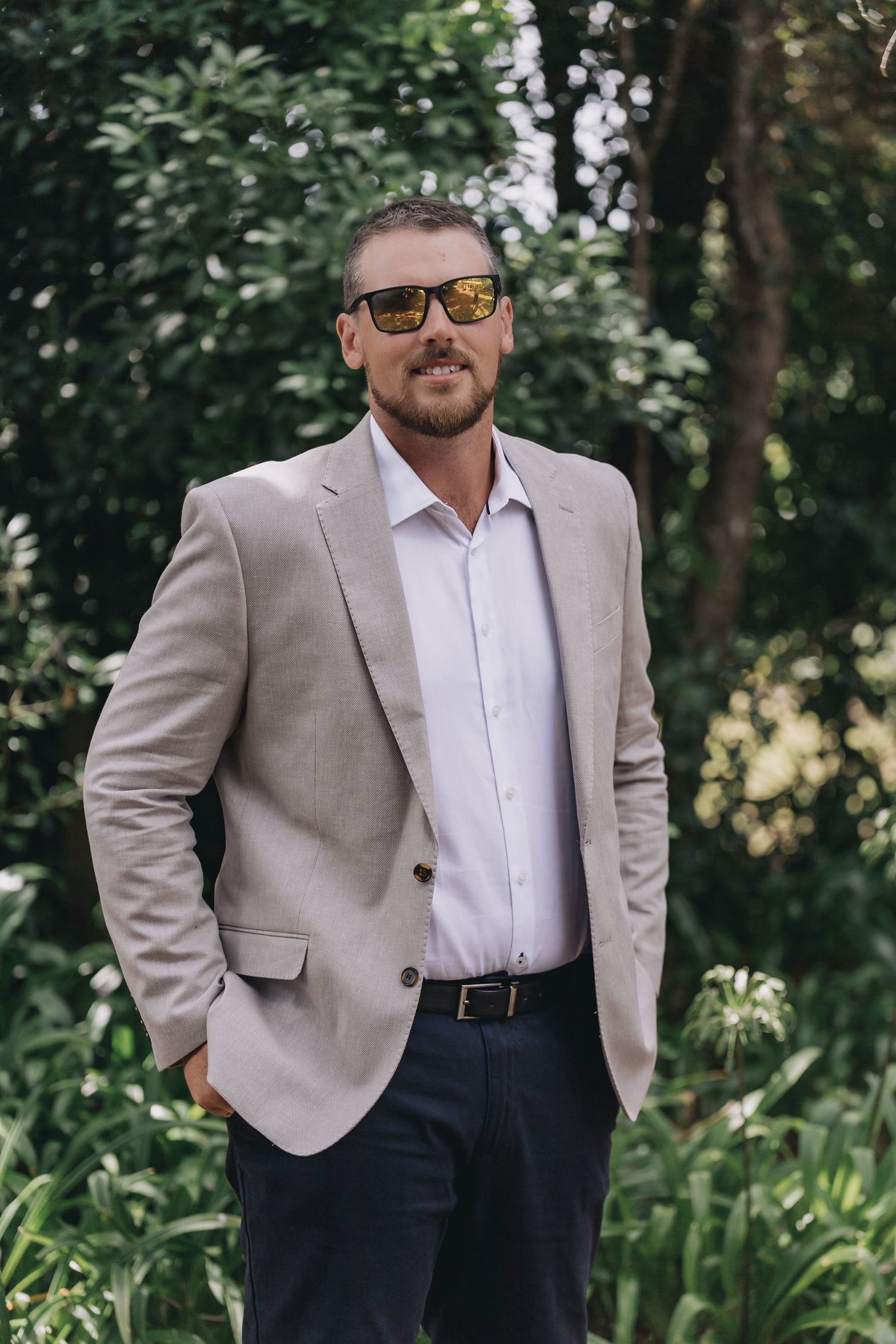 Matarangi beach wedding by coromandel photographer jennajamesphotography