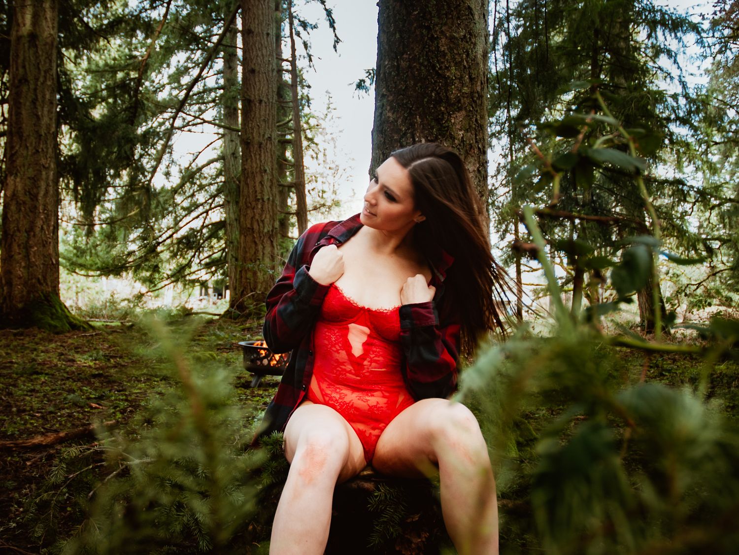Knotty Pines Boudoir Photography prices and packages
