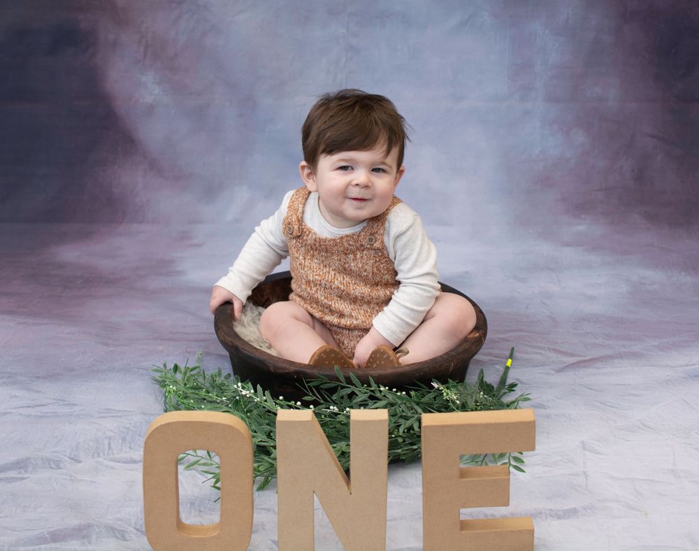 ace newborn photography
cake smash photo
first birthday photo