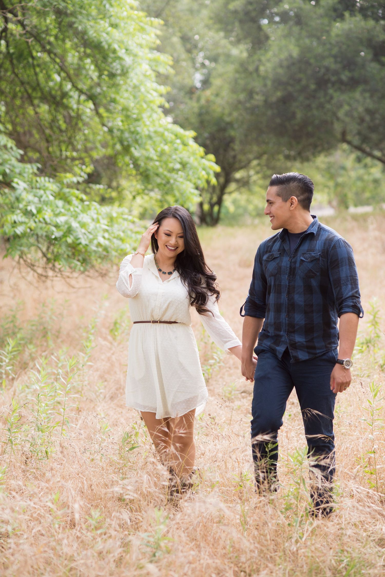 Walking couple, Knights Ferry, Oakdale CA