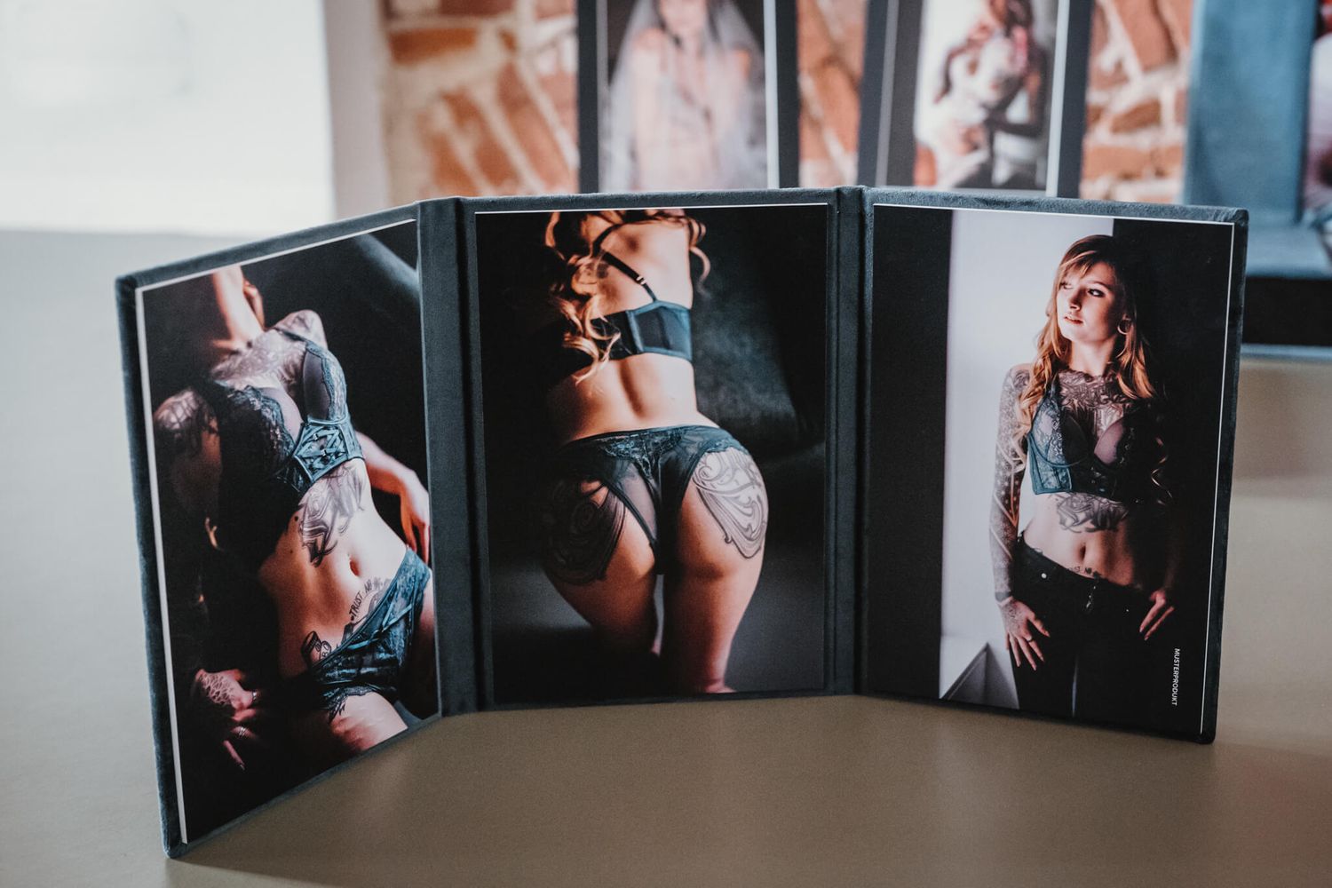 triplex tischaufsteller boudoir fotos fotoshooting aktfotos erotik erotikfotos aktfotografie linz oberösterreich ooe