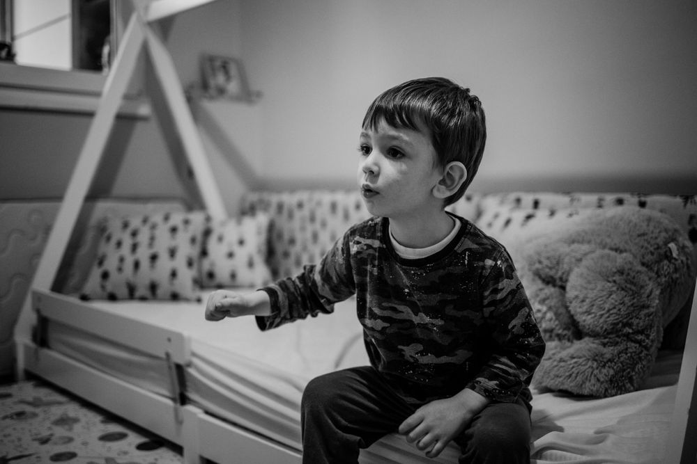 детска фотосесия у дома от професионален фотограф, град софия
