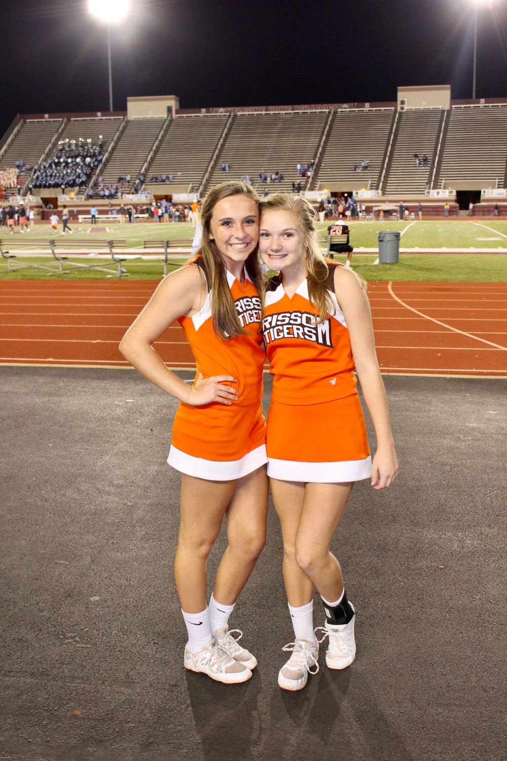 Cheer GiantLilyPad Photography