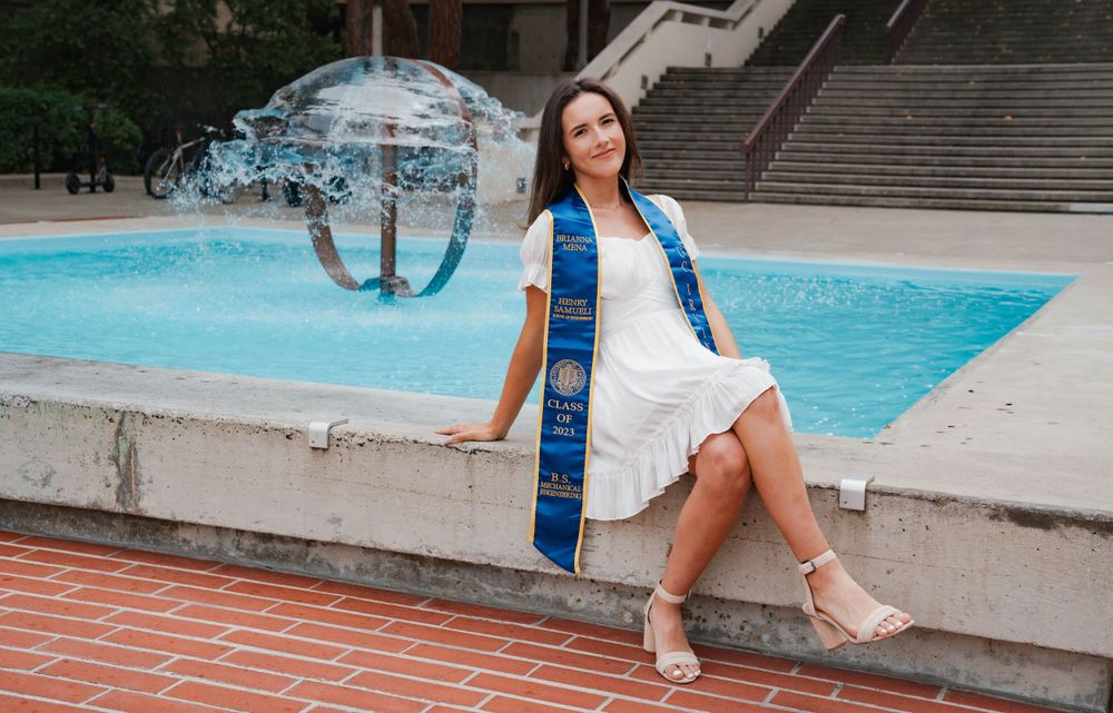 #GradSZN
#SeniorPics
#CapsOff
#DiplomaInHand
#ProudGraduate
#FutureIsBright
#Norwalk #cerritos #whittier # Long Beach #losalamitos #lahabra