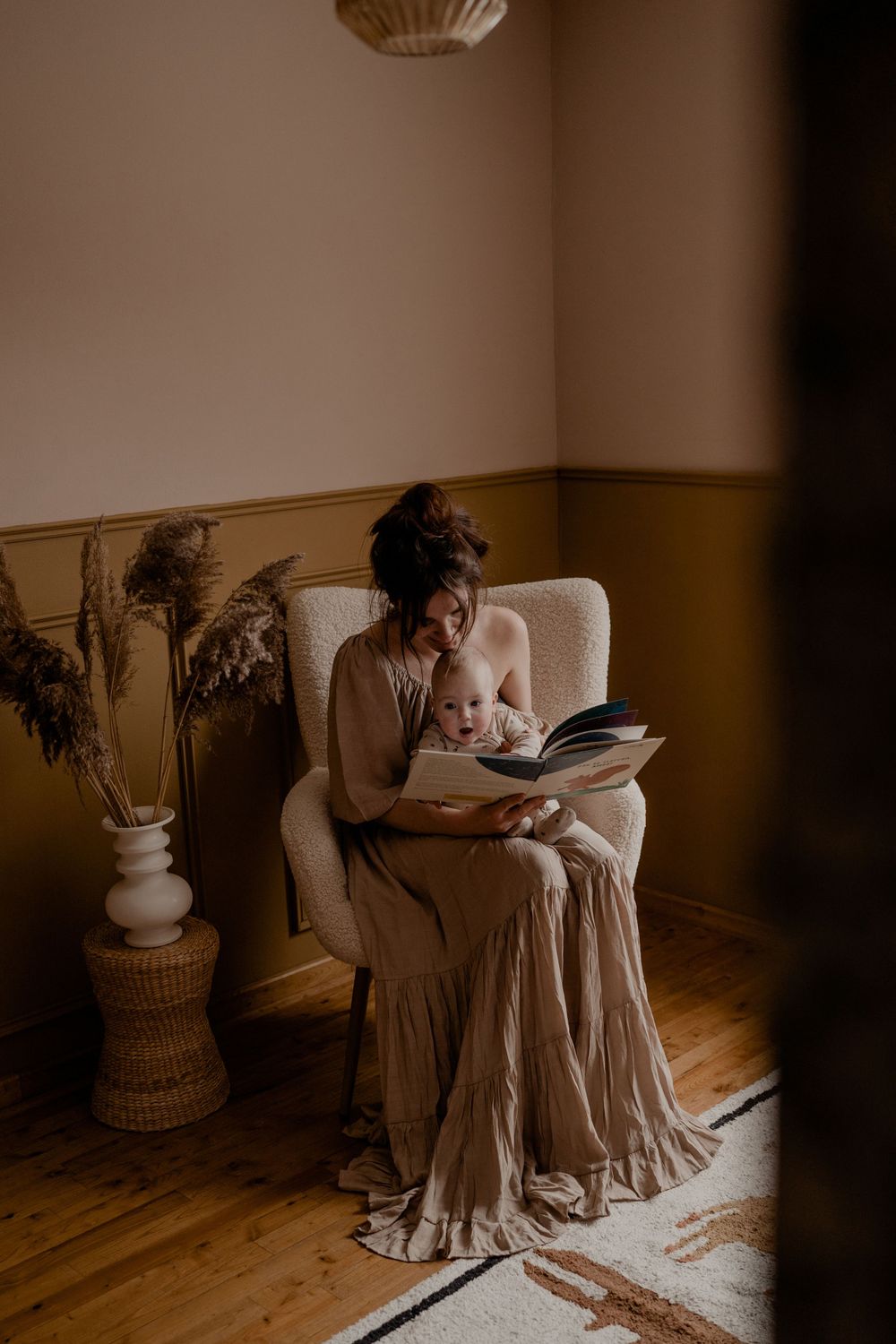 Moederschap is liefde. Leg het vast met een 'motherhood' fotoshoot in Geldrop en geniet van quality time met je kind.