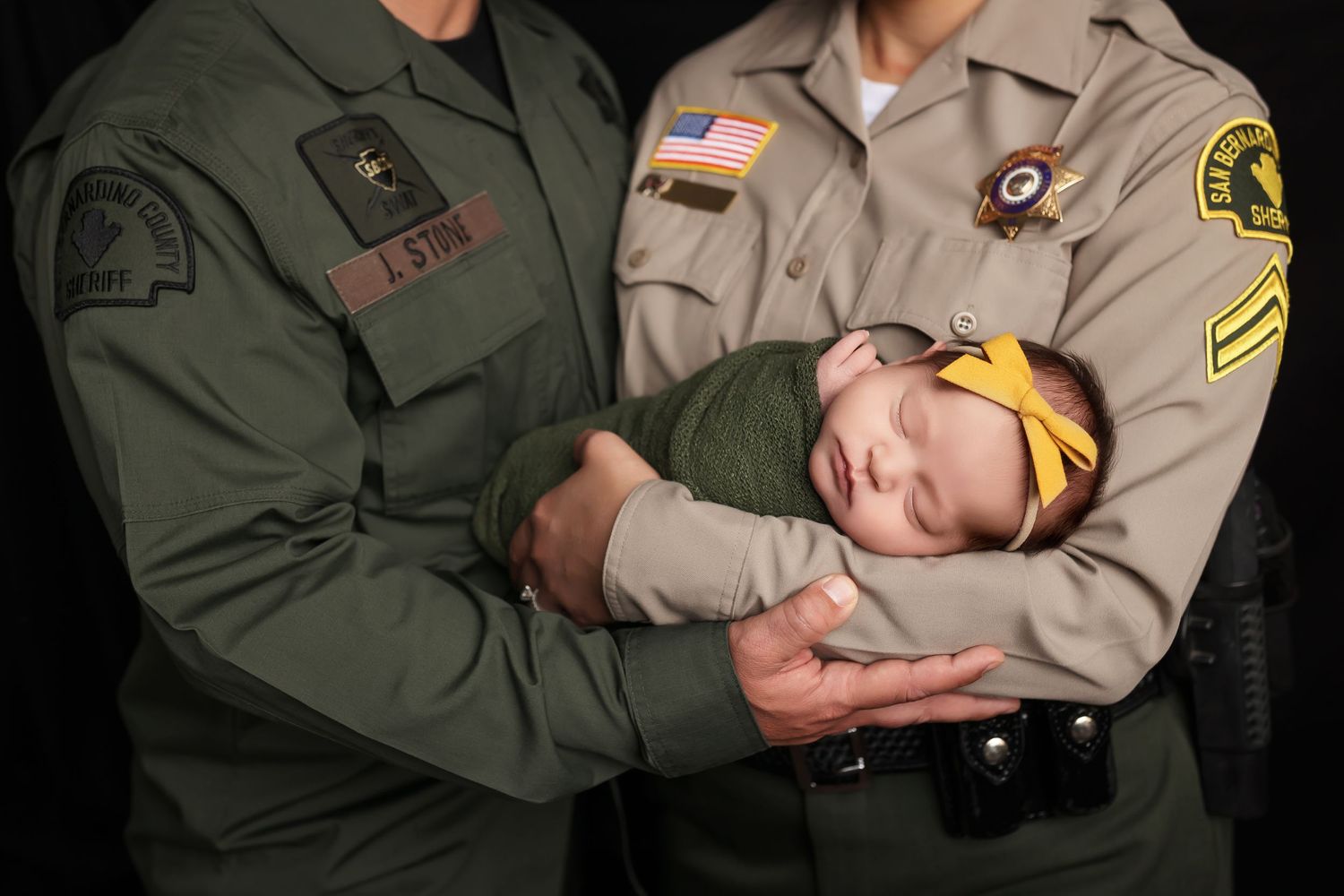 Newborn baby photo session law enforcement newborn thin blue line Oak Hills CA southern California photographer