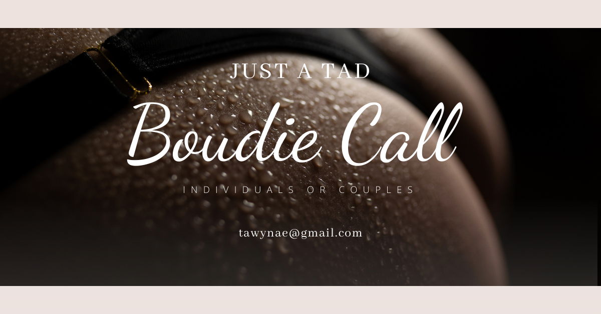 Boudoir image of an up-close shot of water droplets on a butt. Greenville SC Boudoir, Easley SC Boudoir, Upstate SC boudoir