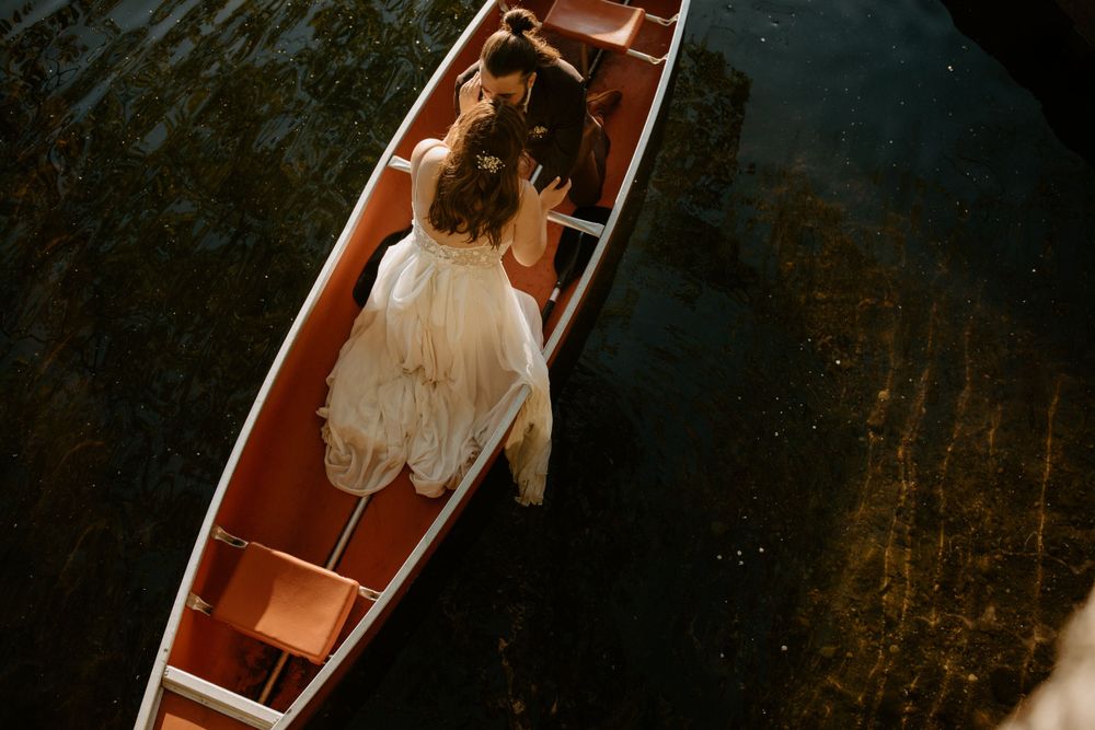 canoe elopement