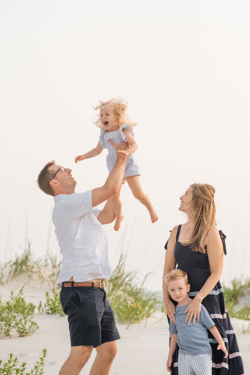 how to get simple yet memorable family photos | pink penguin studios