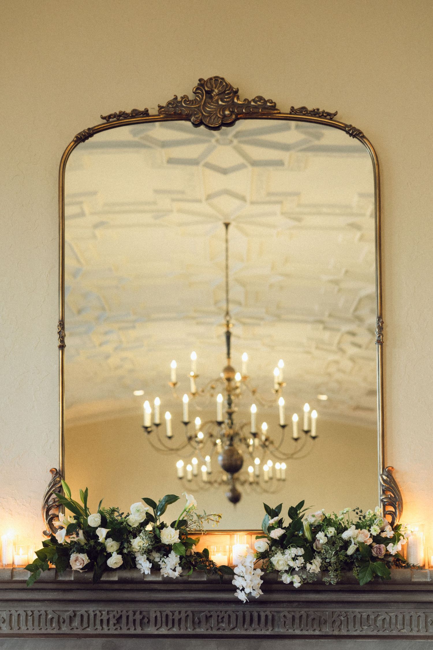 Michigan Shores Club Winter Wedding in Wilmette | Candace Sims Chicago Luxury Editorial & Fine Art Wedding Photographer