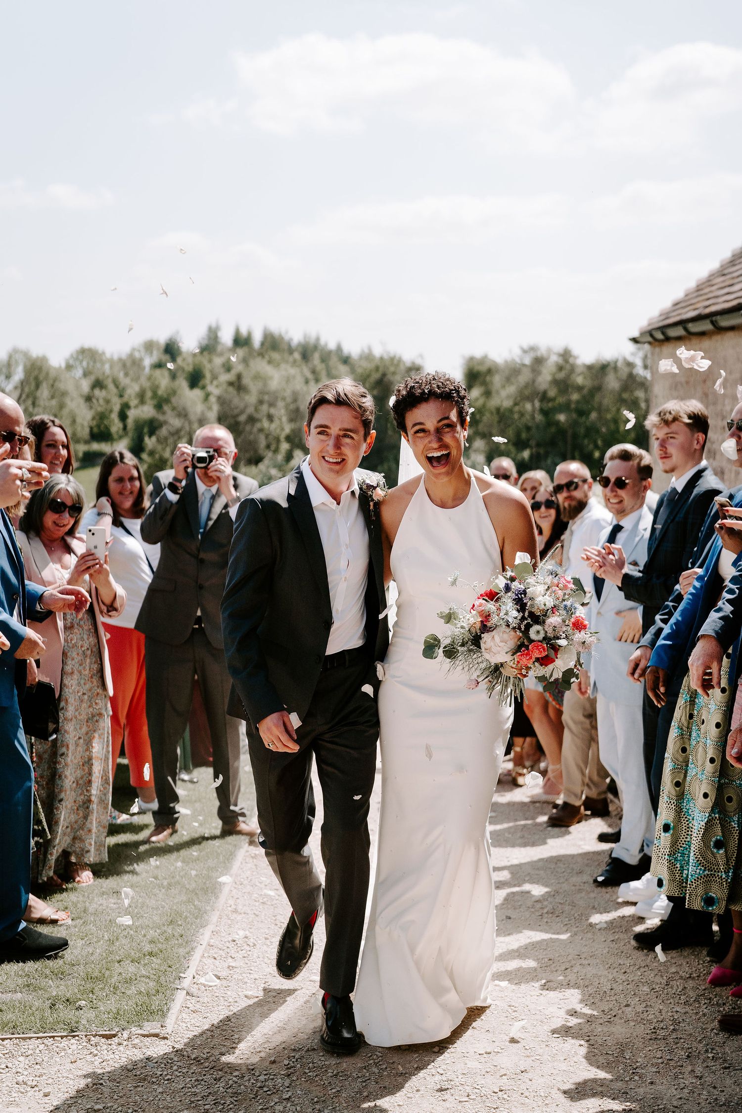 bride-and-groom-confetti-old-gore-yardspace-events-wedding