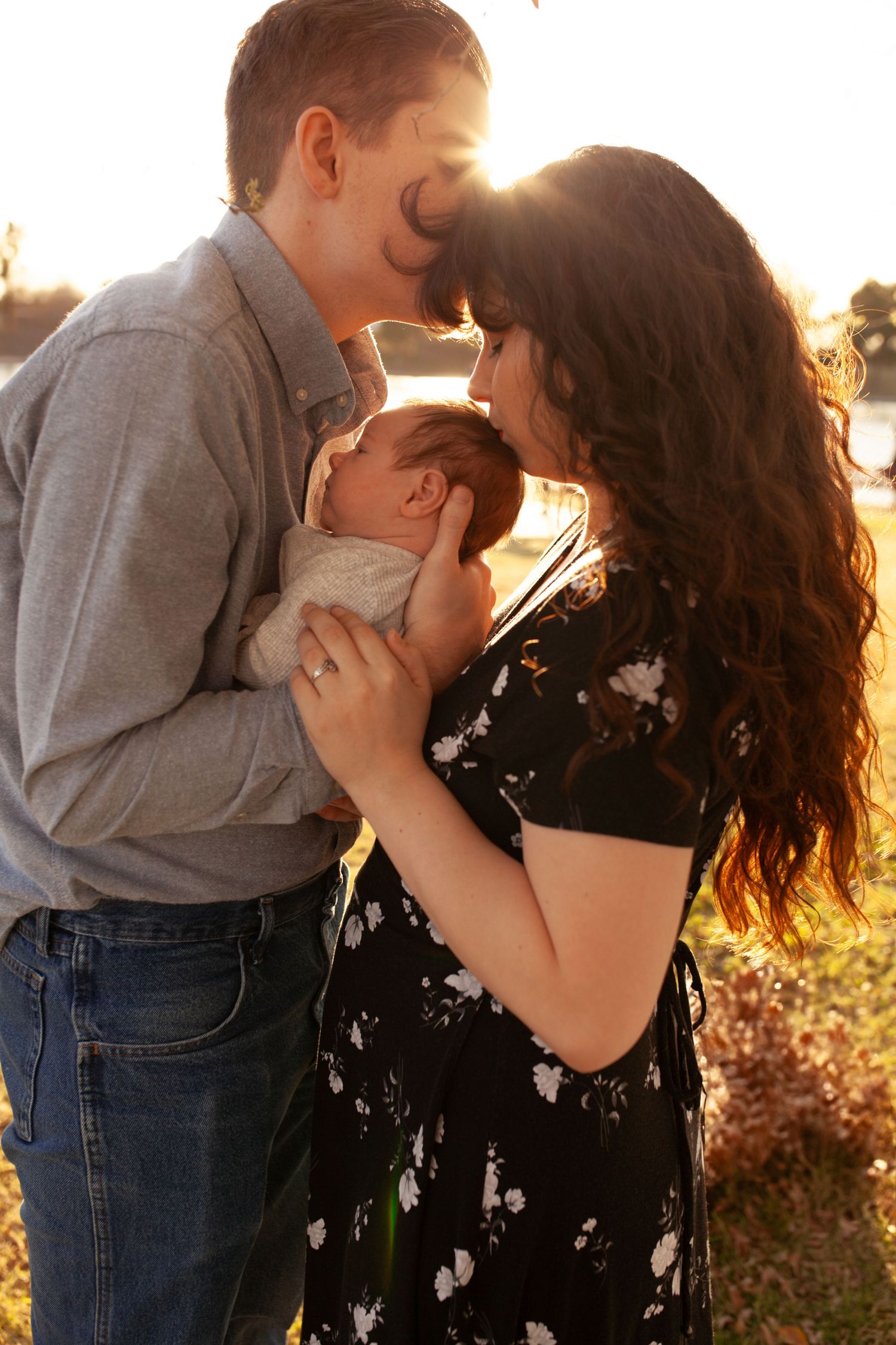 Family newborn photo shoot in Phoenix, Arizona