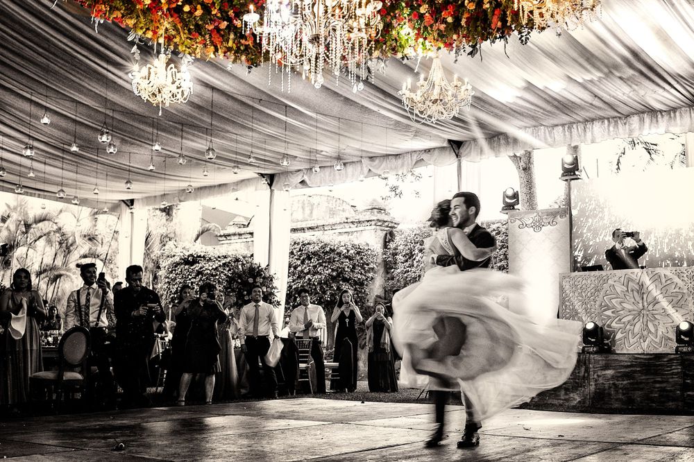 Nuestro primer baile juntos.