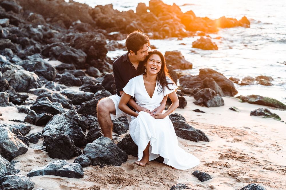 Maui couples portraits on the beach