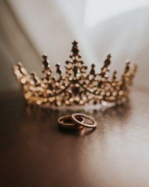 Weddings rings and Bride crown