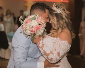 Groom and Bride first dance and looking at eachother