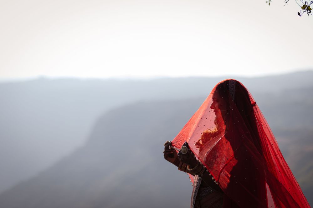 A beautiful bridal portrait at a weddding at Ramsukh hotel, Mahabaleshwar