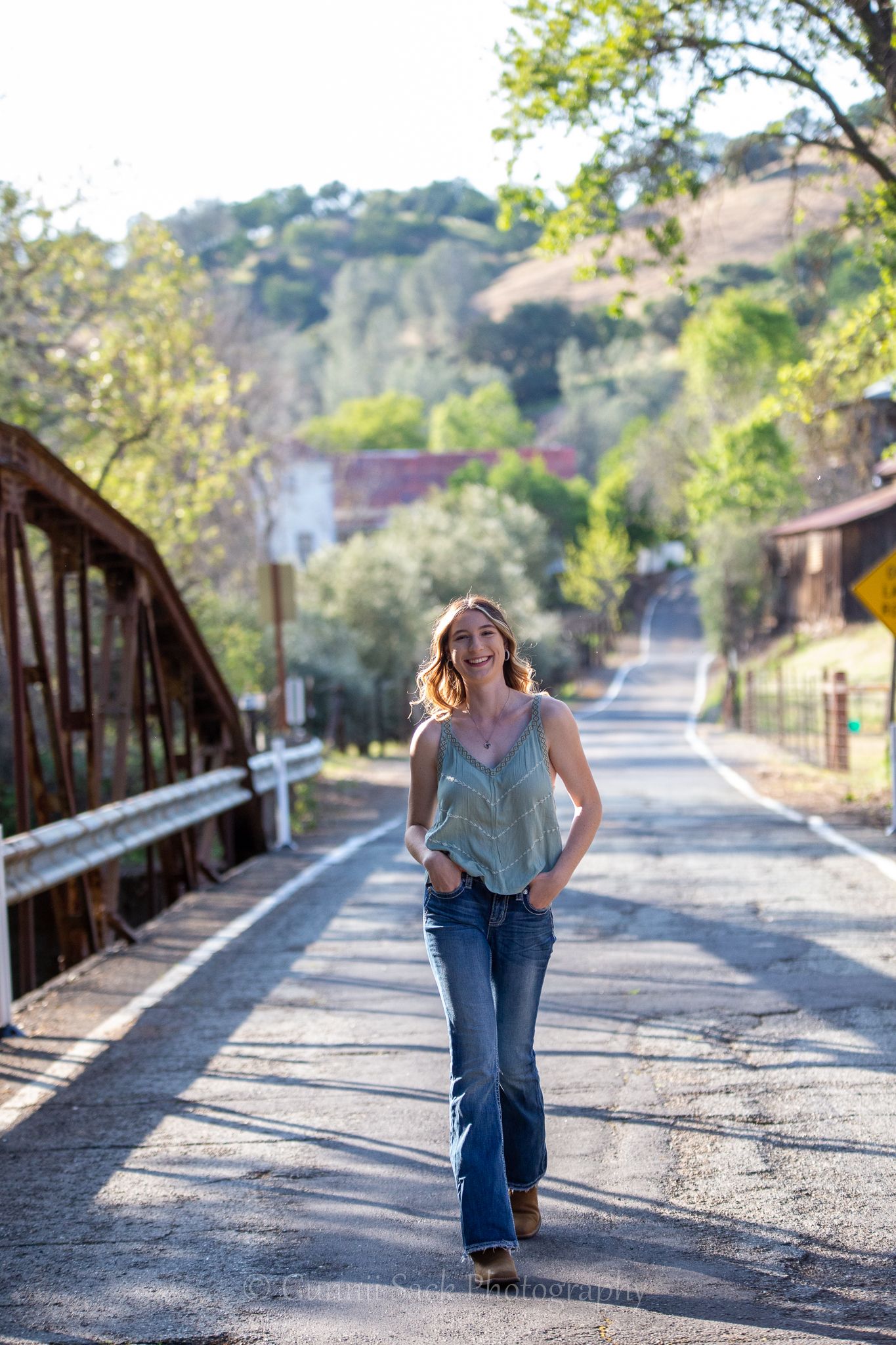 gunnii sack photography, sierra lowry, class of 2022, calaveras high school, country girl, valedictorian, calaveritas