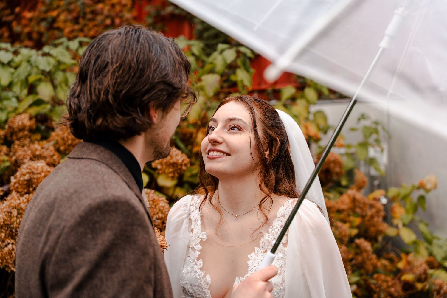 Beautiful Wedding at the Halverson House in Waterford Wisconsin