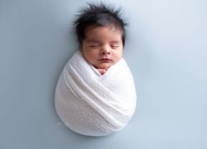 Best newborn photographer Saskatoon newborn photo