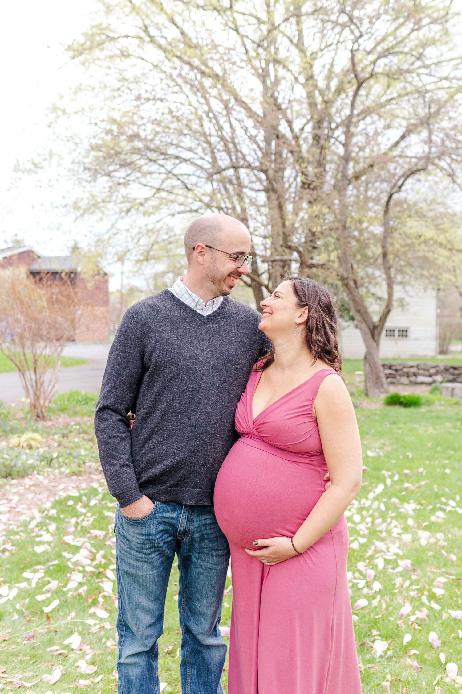 Maternity and Family Session in New Paltz, NY with Hudson Valley Photographer Danielle Lauren Photography
