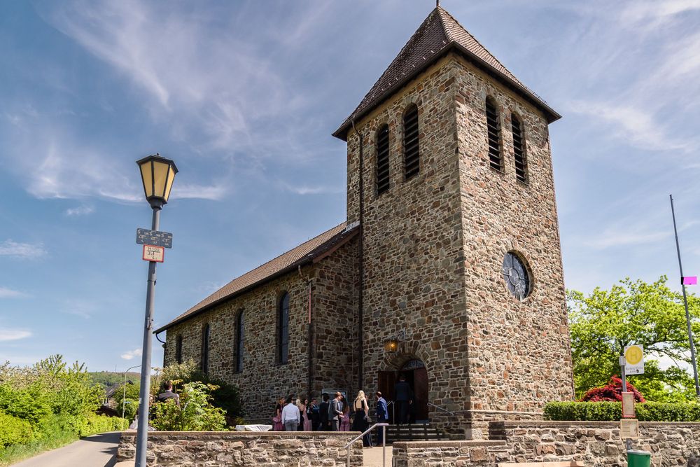Die Kirche Sankt Barbara in Rurberg am Rursee