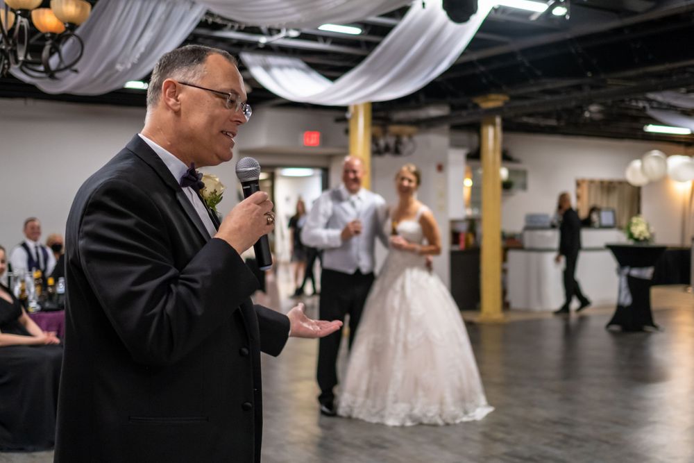 wedding reception toast in Dallas, Texas