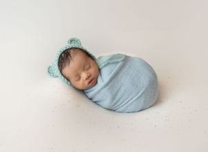 blue baby bear, newborn photographer in york pa, south central pa photographer
