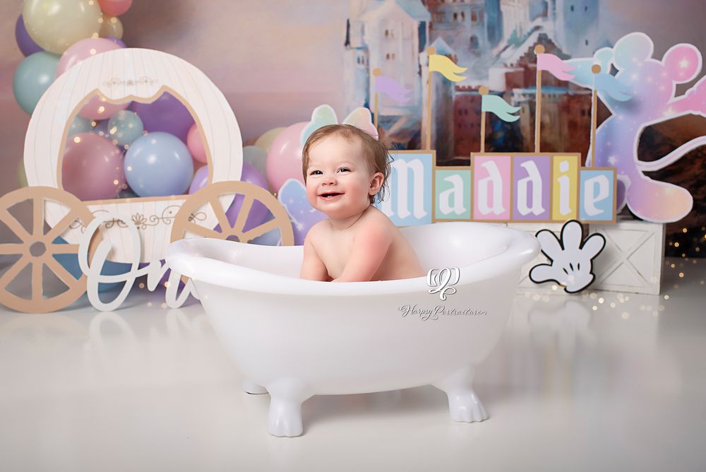 Magical castle Cake Smash photoshoot one year girl birthday photos Lexington, SC; best photographer Lexington, SC
