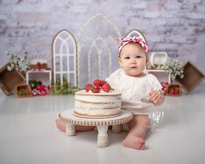 Strawberry first birthday photoshoot; Cake Smash session Lexington, SC; 1 year old birthday pictures; children's photos