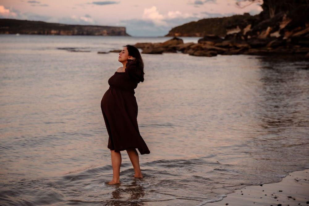 Beach Maternity photoshoot in Sydney.