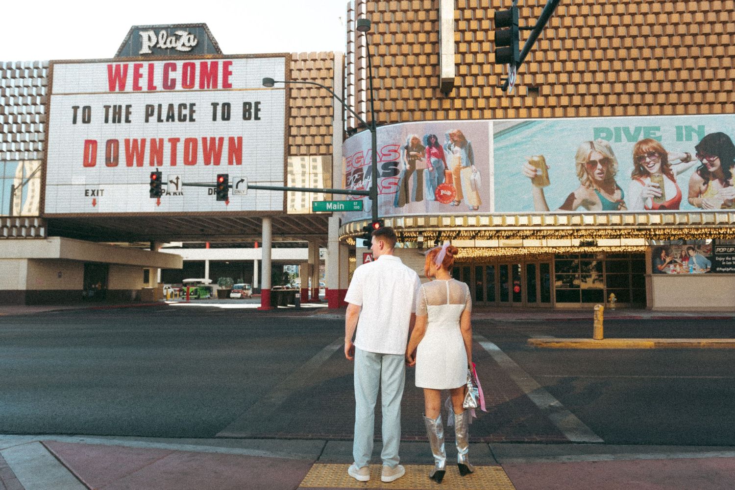 Las Vegas elopement photographer