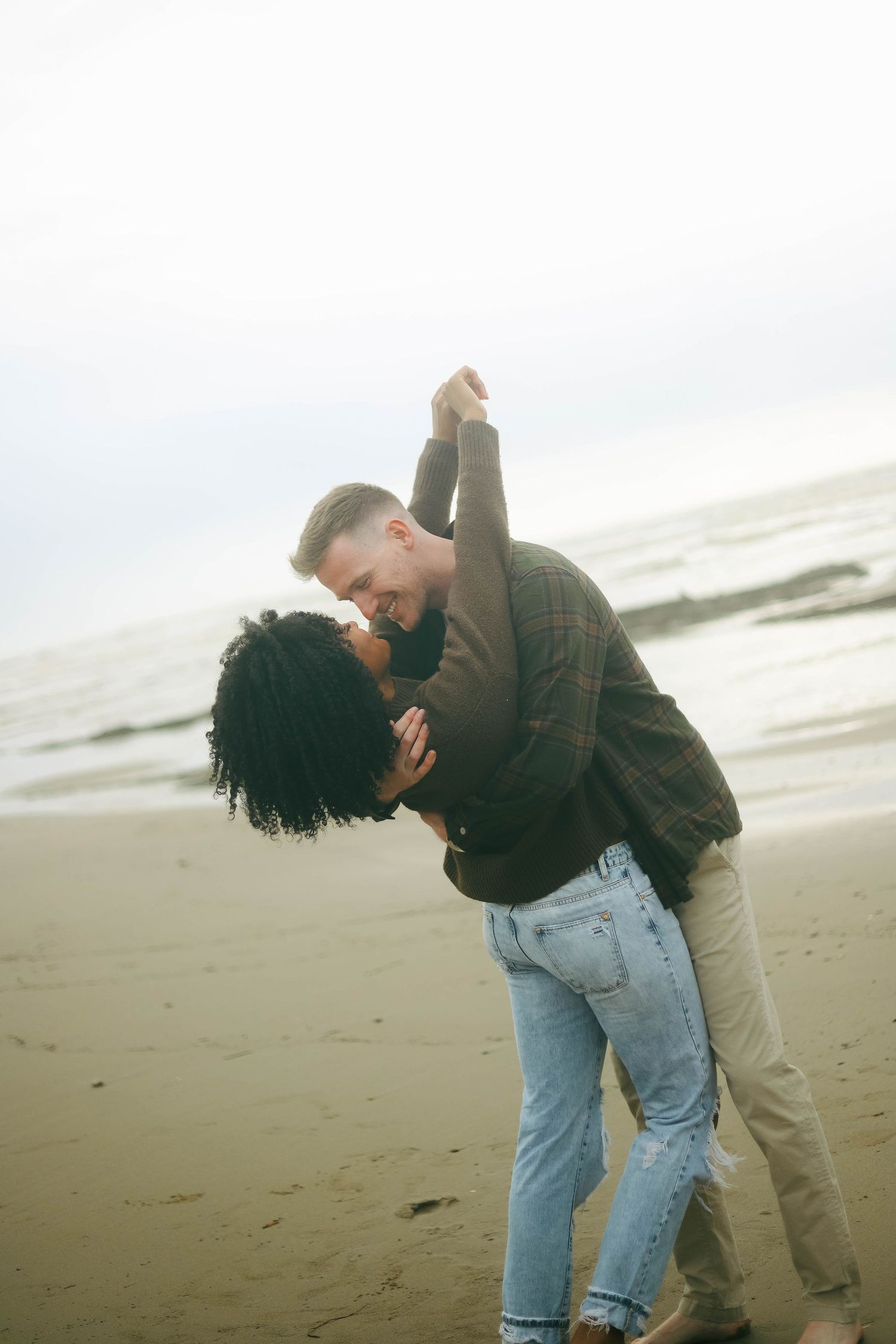 maternity photo outfit and photo ideaCalifornia Couple, Elopement, Family, Maternity, Newborn, and Lifestyle Photographe
