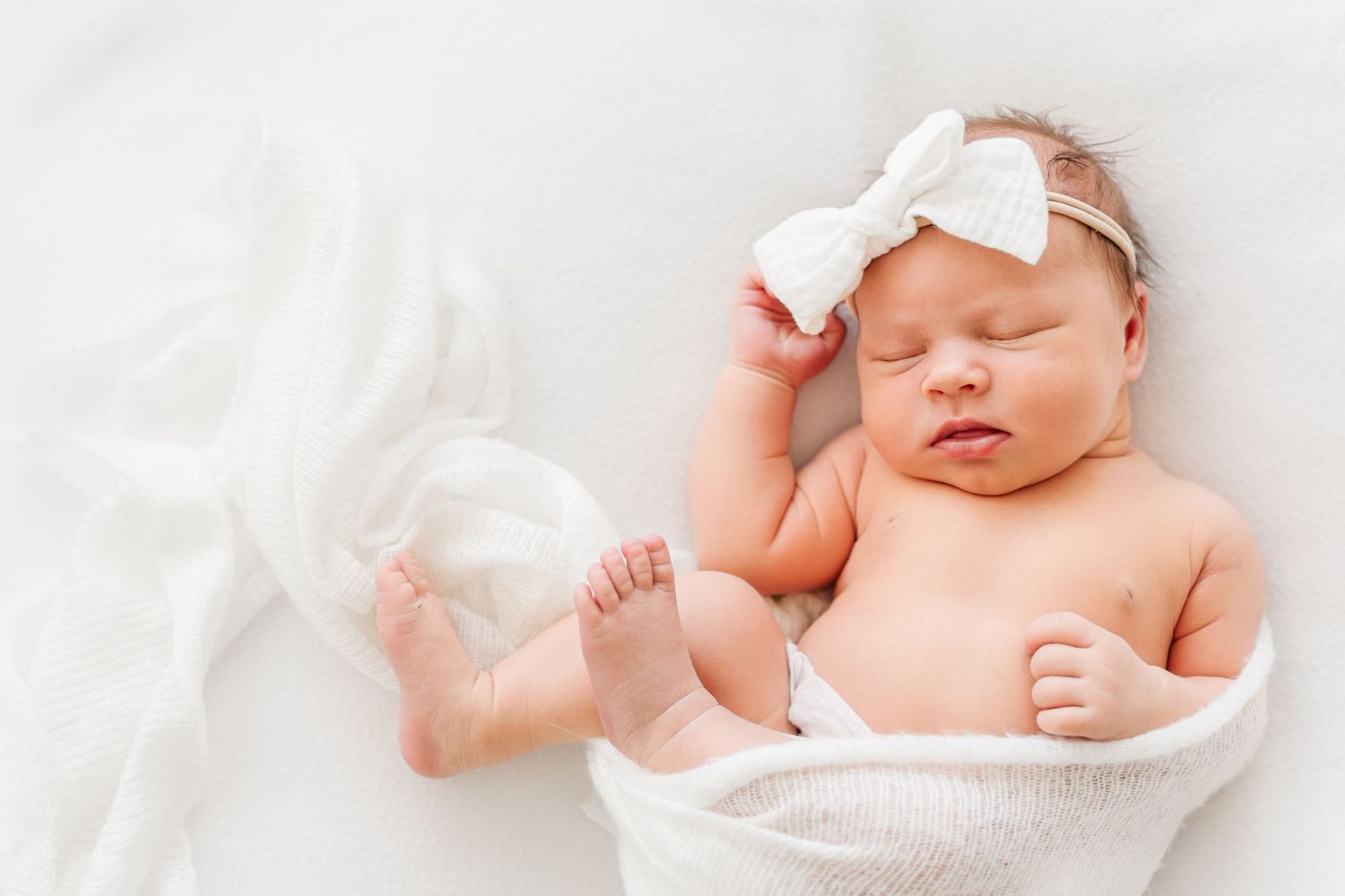 Newbornkuvaus | Jasmine Grahn | valokuvaaja Ulvila |
https://www.jasminegrahn.fi/