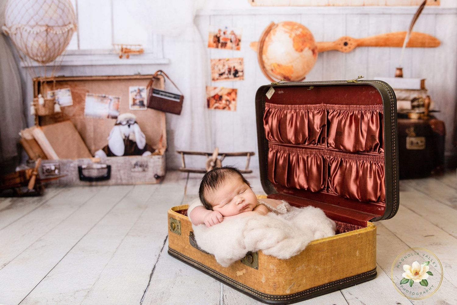 newborn photosession, Philadelphia newborn photographer, Magnolia Valley Photography, Bucks County Pa
