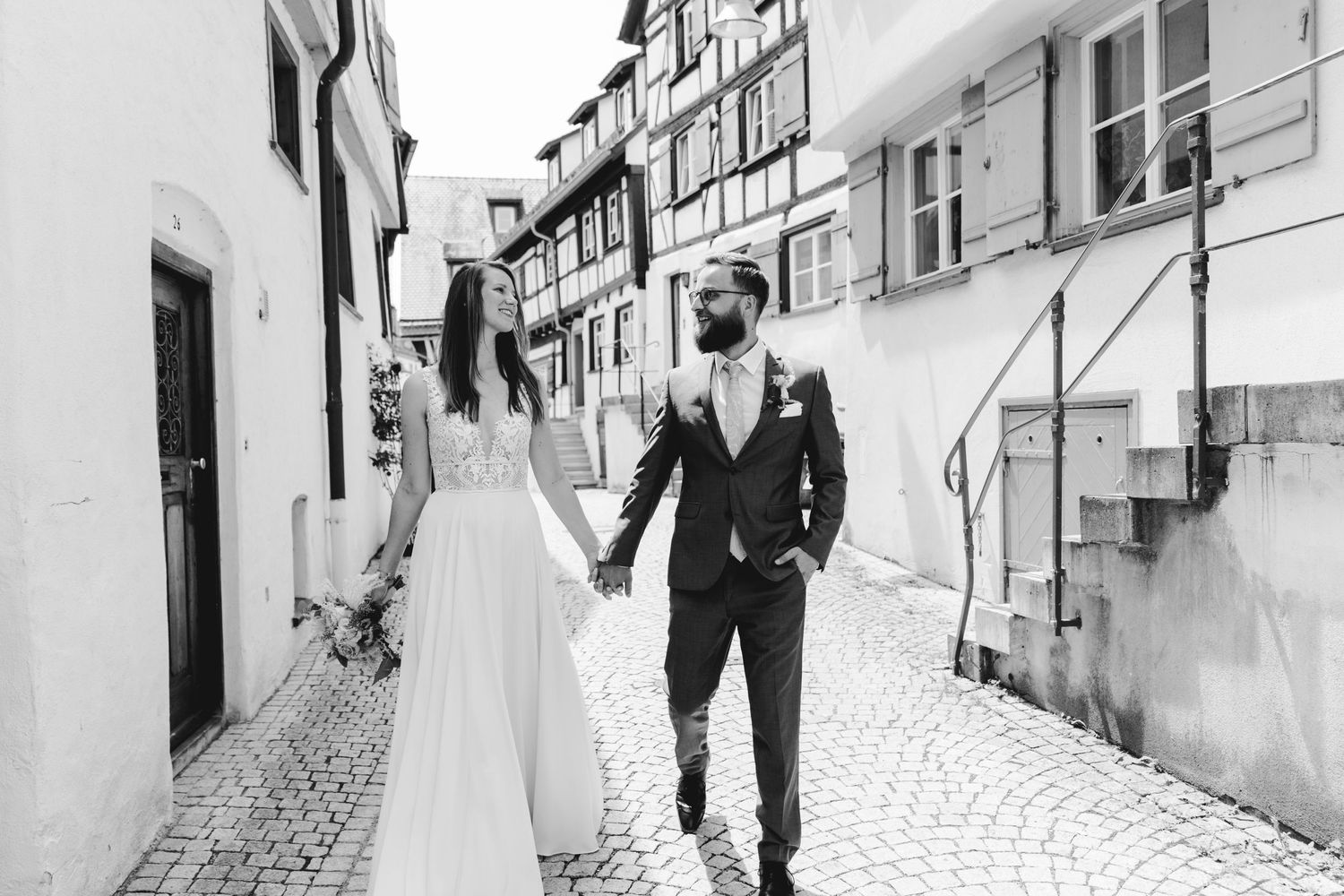 Hochzeitsbilder im Weberviertel von Biberach von Hochzeitsfotografin Ramona Maier