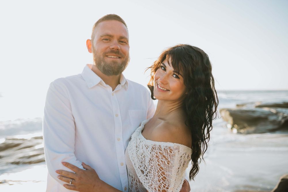 Beach engagement session inspo