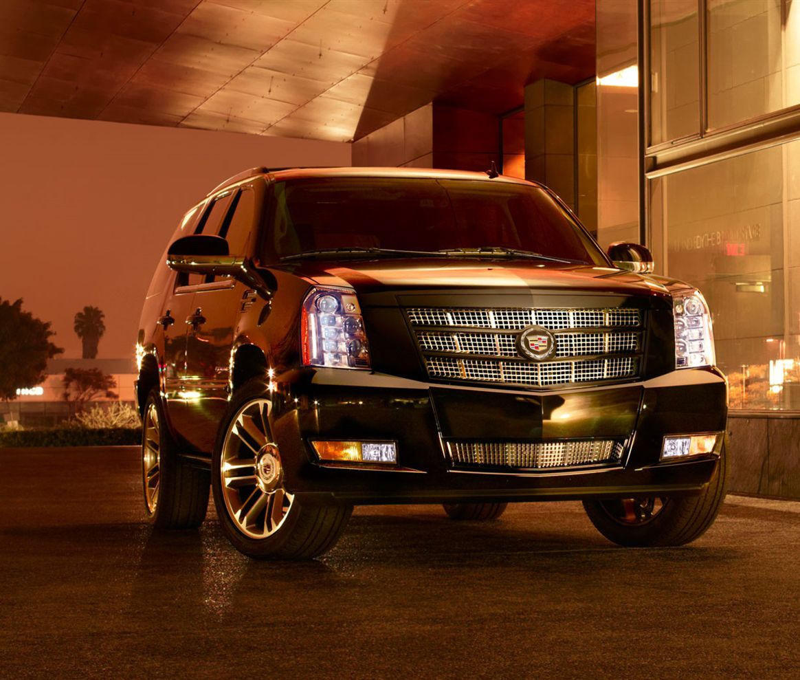 LIVERY LANE CADILLAC ESCALADE ESV