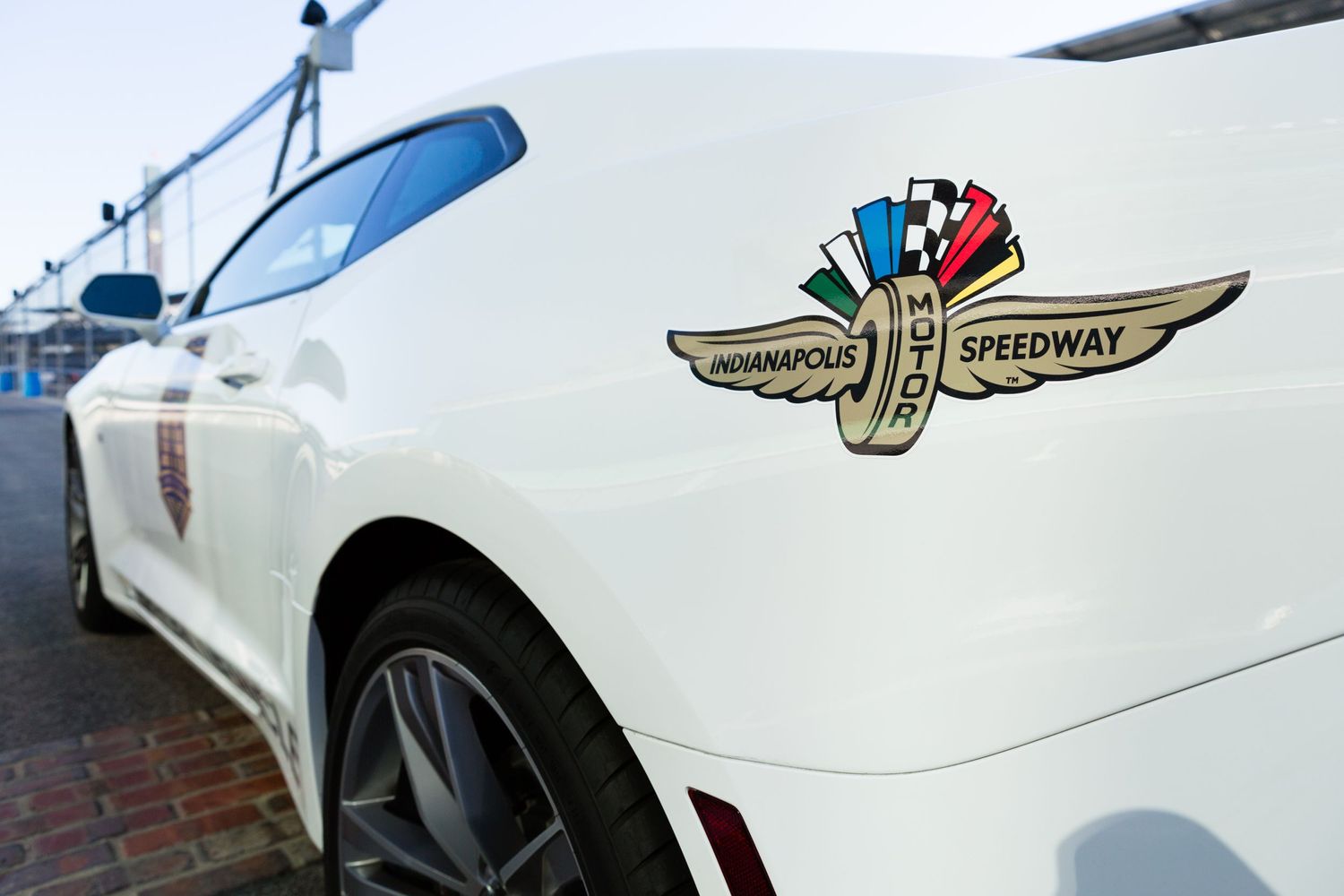 Bee Access holds Indy 500 party at the track for customers