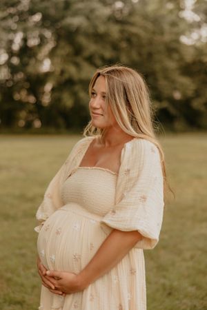 south jersey maternity photographer, outdoor maternity session
