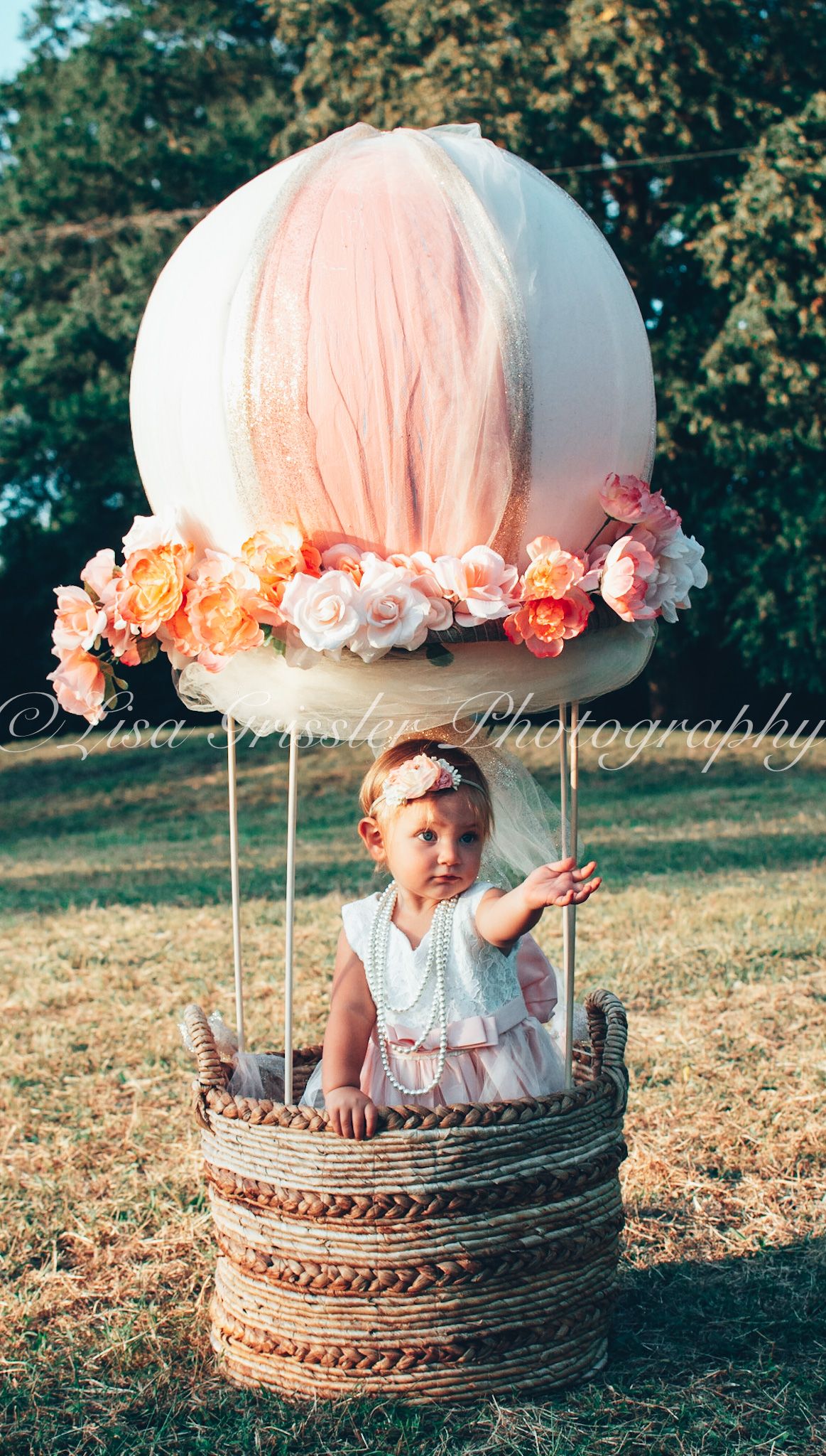 hot air balloon baby photoshoot