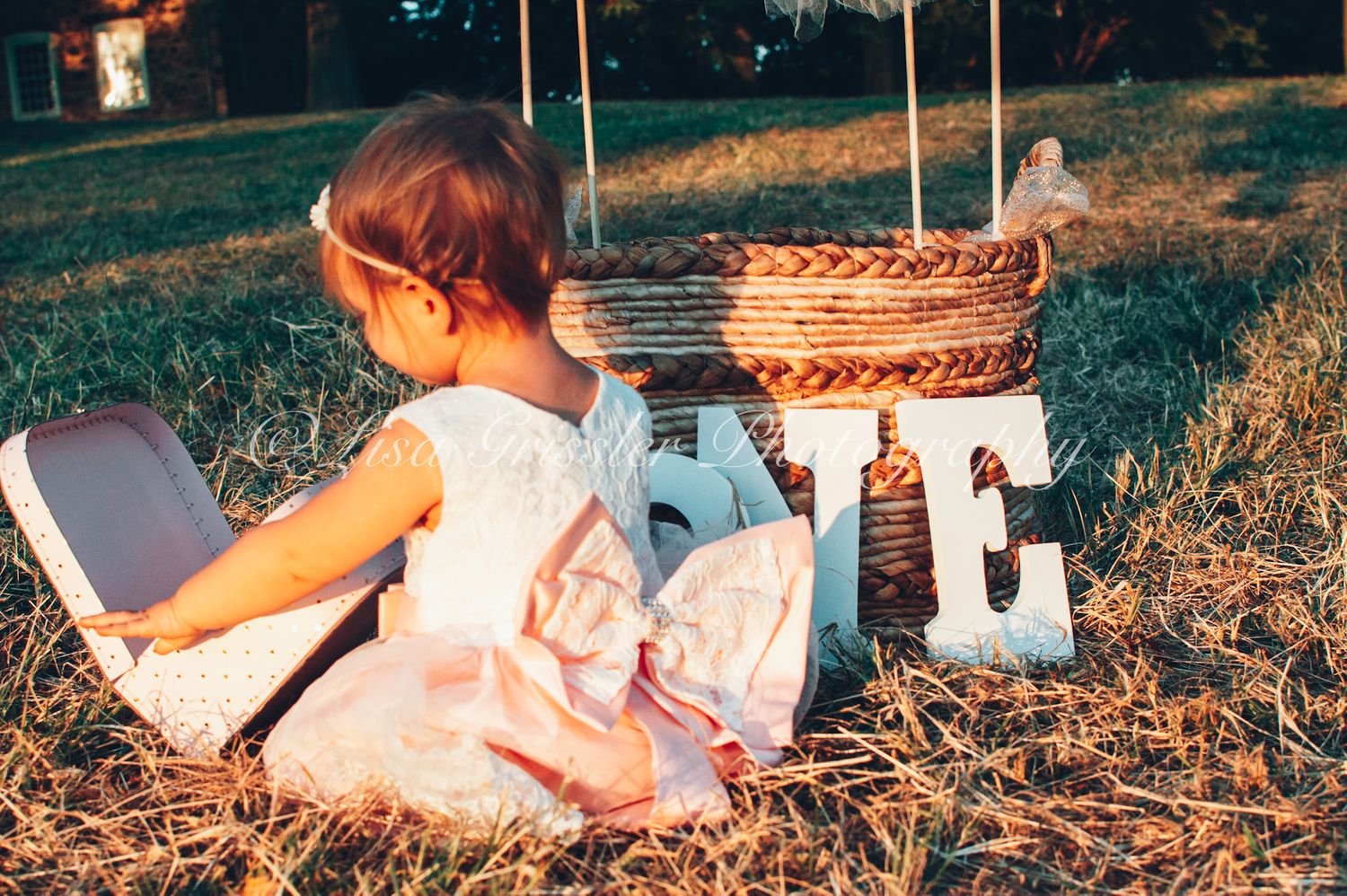 one year old girl photoshoot