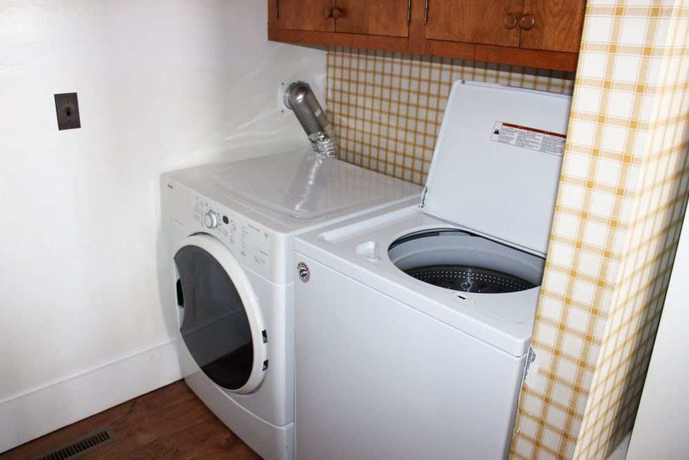 rental house with laundry