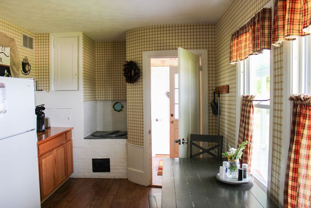 rental house at wedding venue