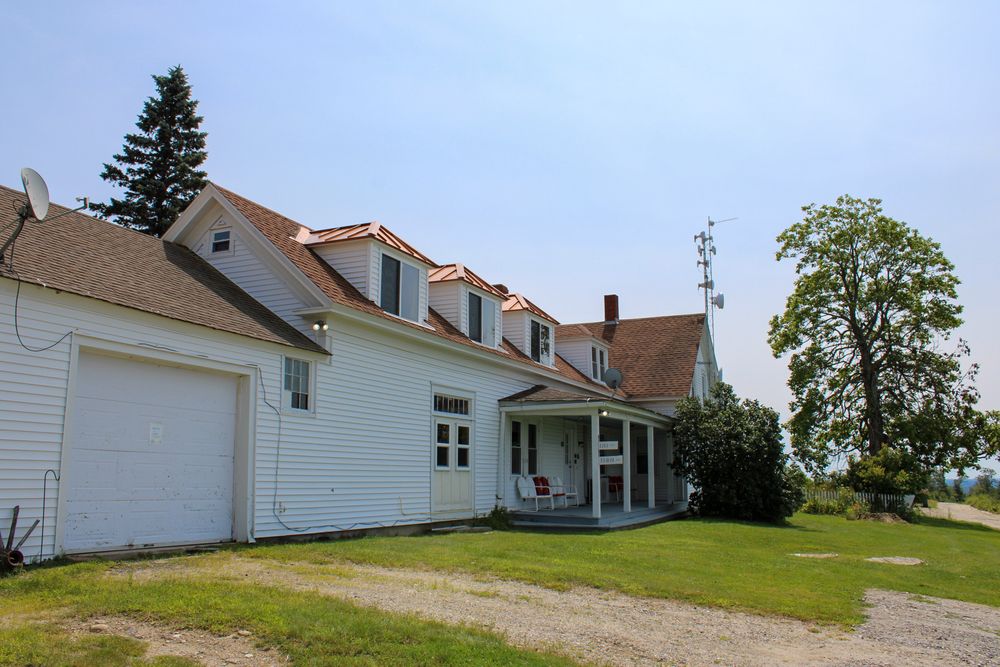 wedding part rental house