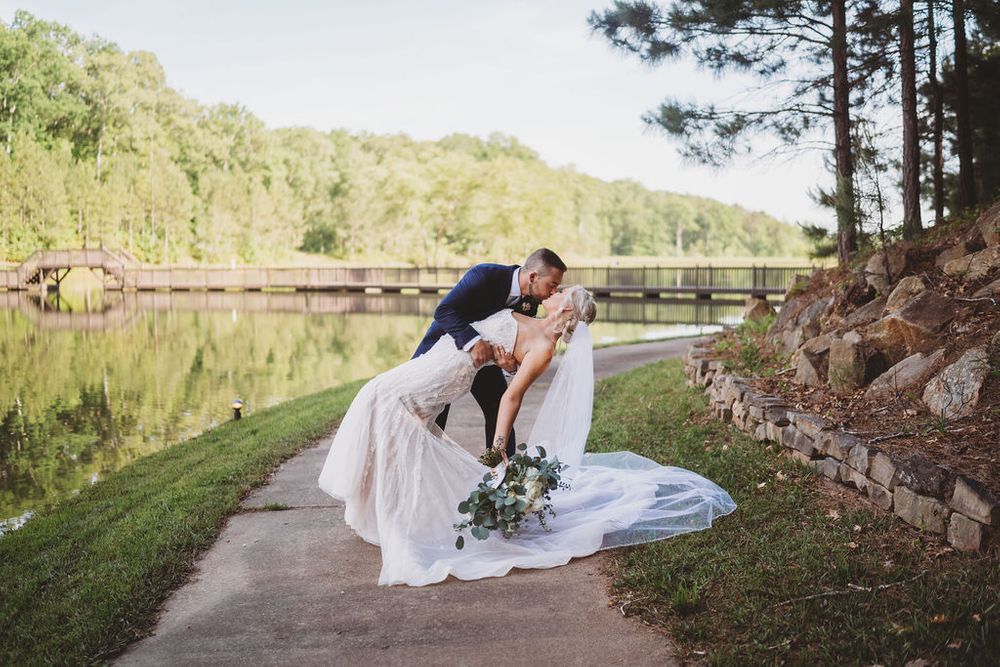 bride and groom indigo falls